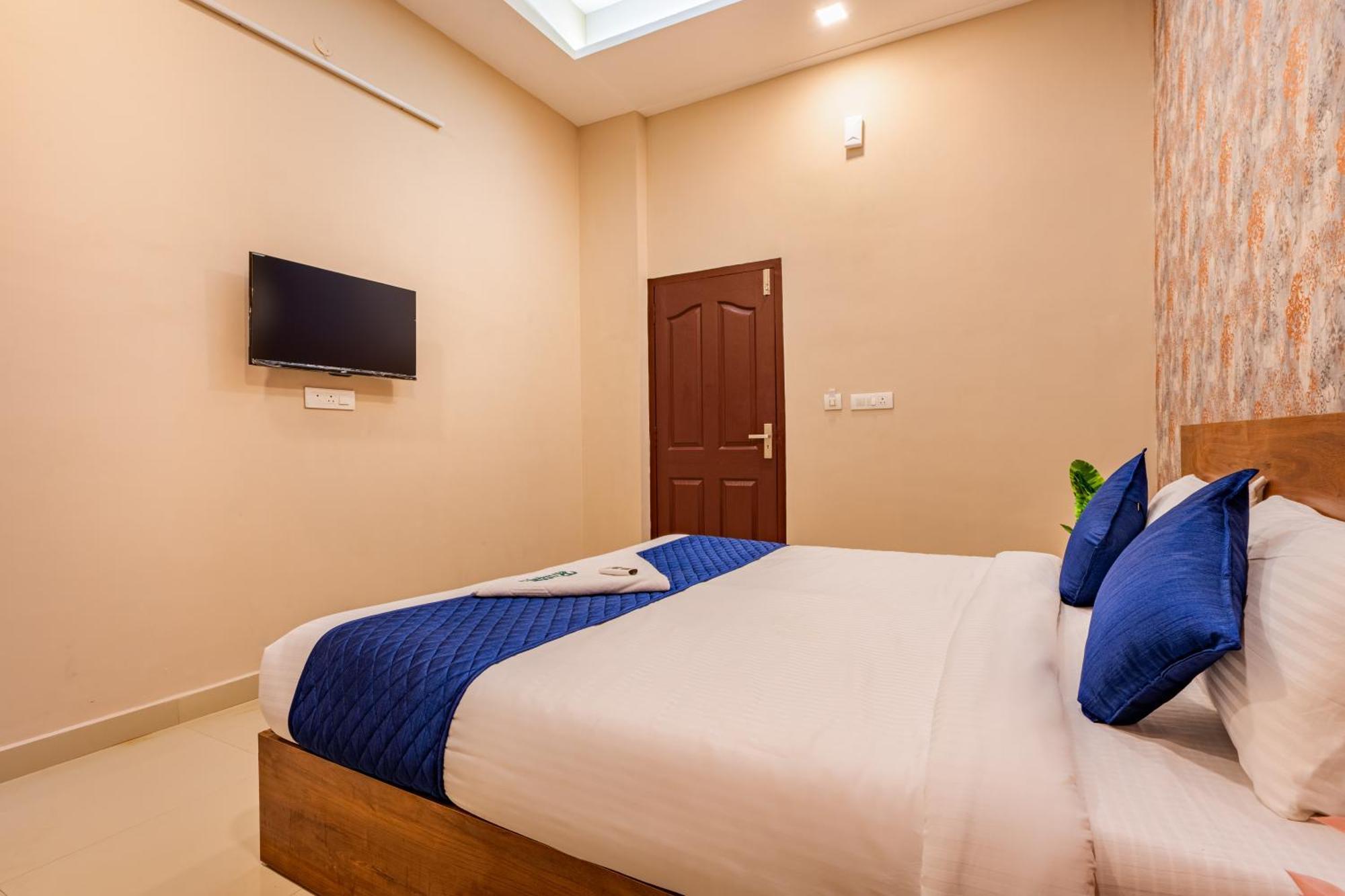 Hotel Yaad Residency Kochi Zewnętrze zdjęcie